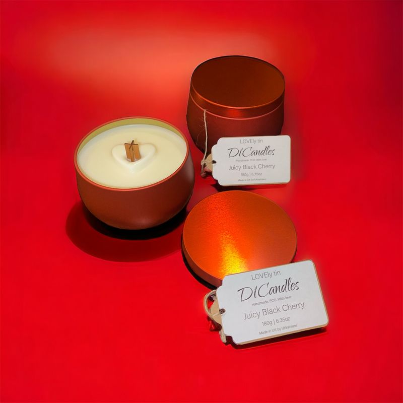 LOVEly tin - Scented candle, Juicy black cherry, 180g