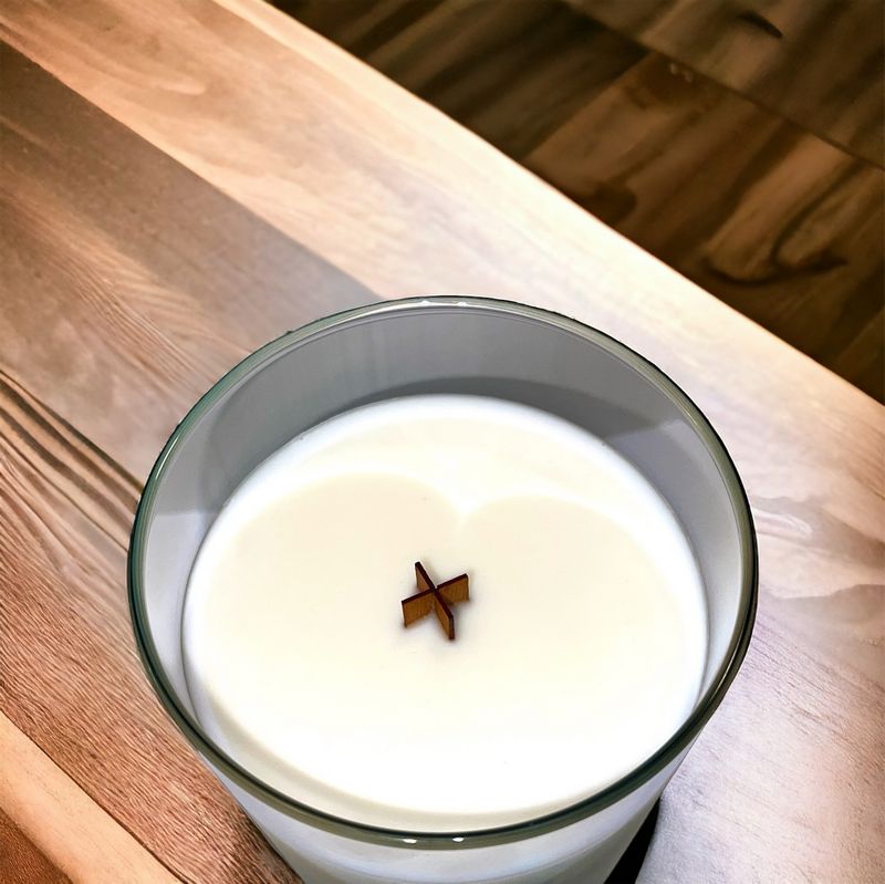 Marble plume - Scented candle, Sea salt, 600g