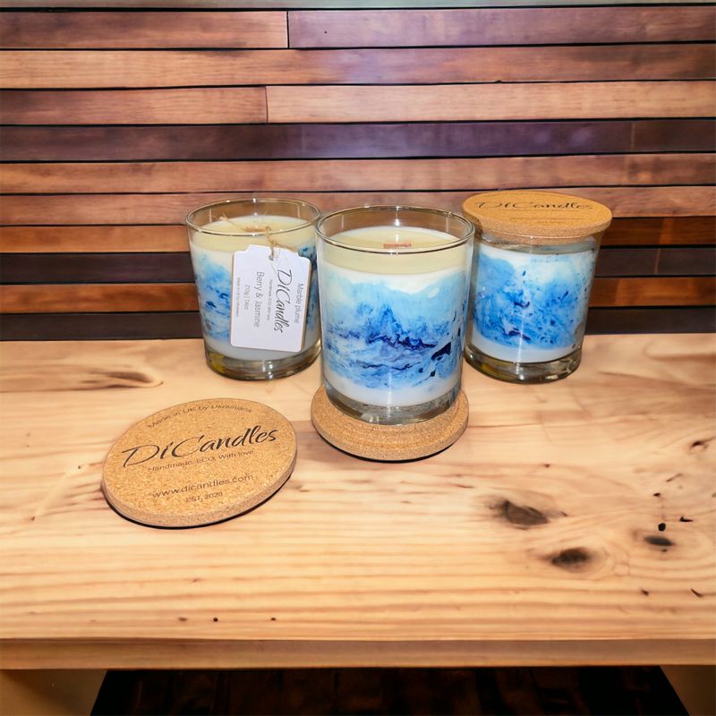 Marble plume - Scented candle, Berry & Jasmine, 210g