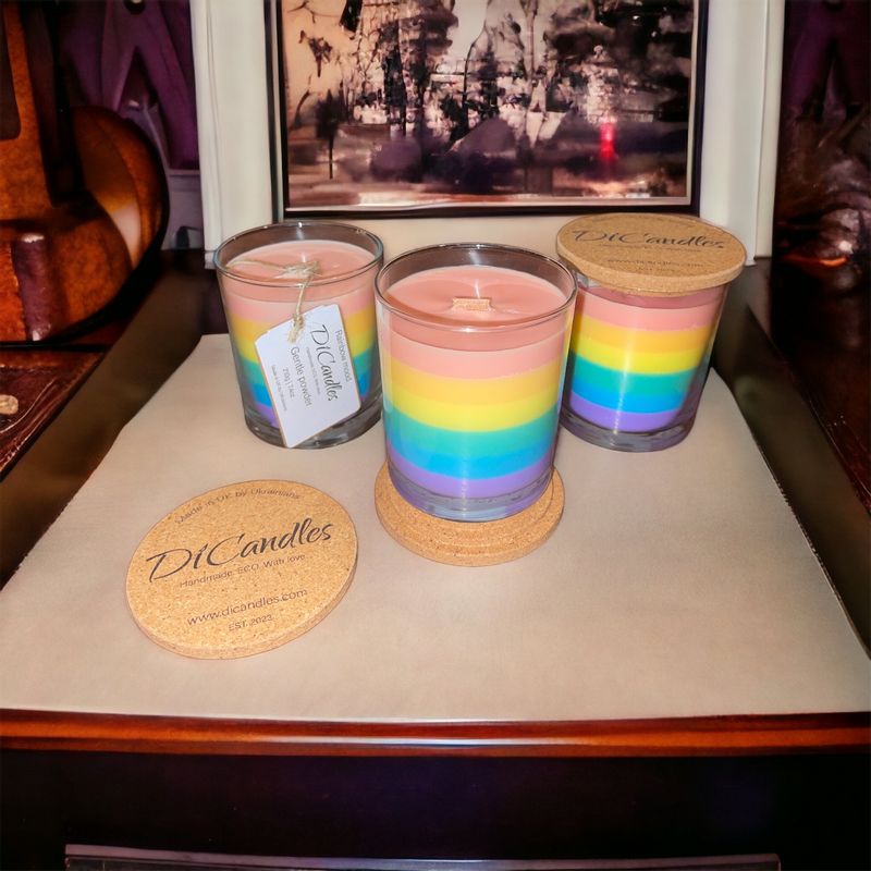 Rainbow mood - Scented candle, Gentle powder, 210g