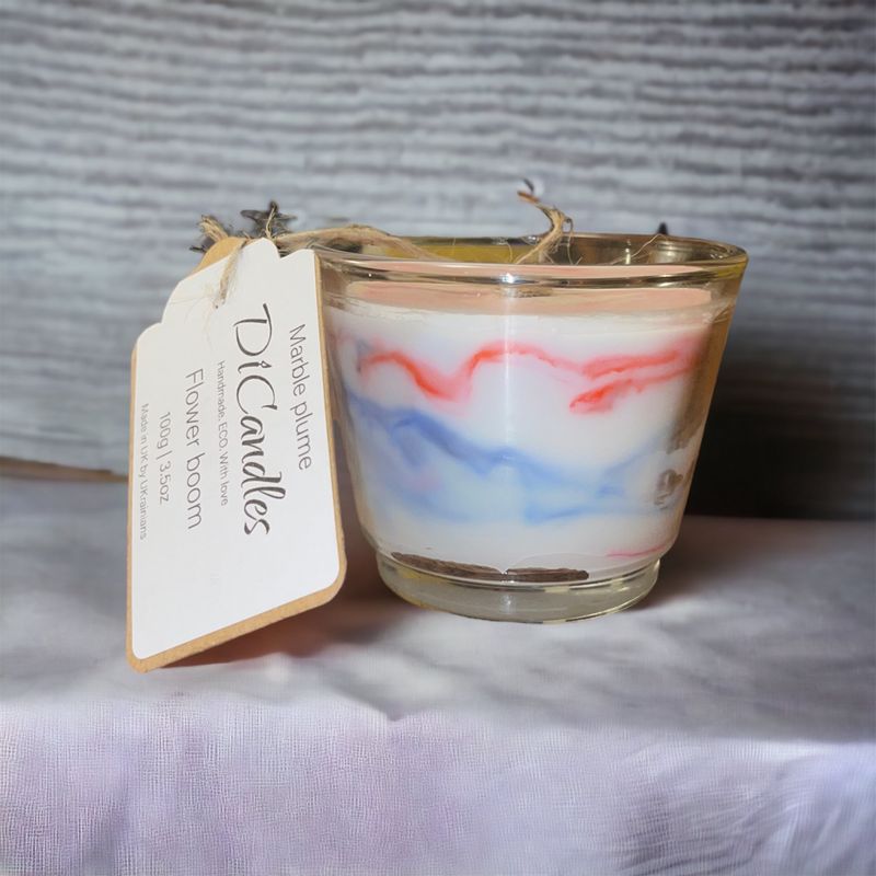 Marble plume - Scented candle, 100g